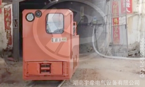 工礦井下電機車為什么要用雙電機牽引？